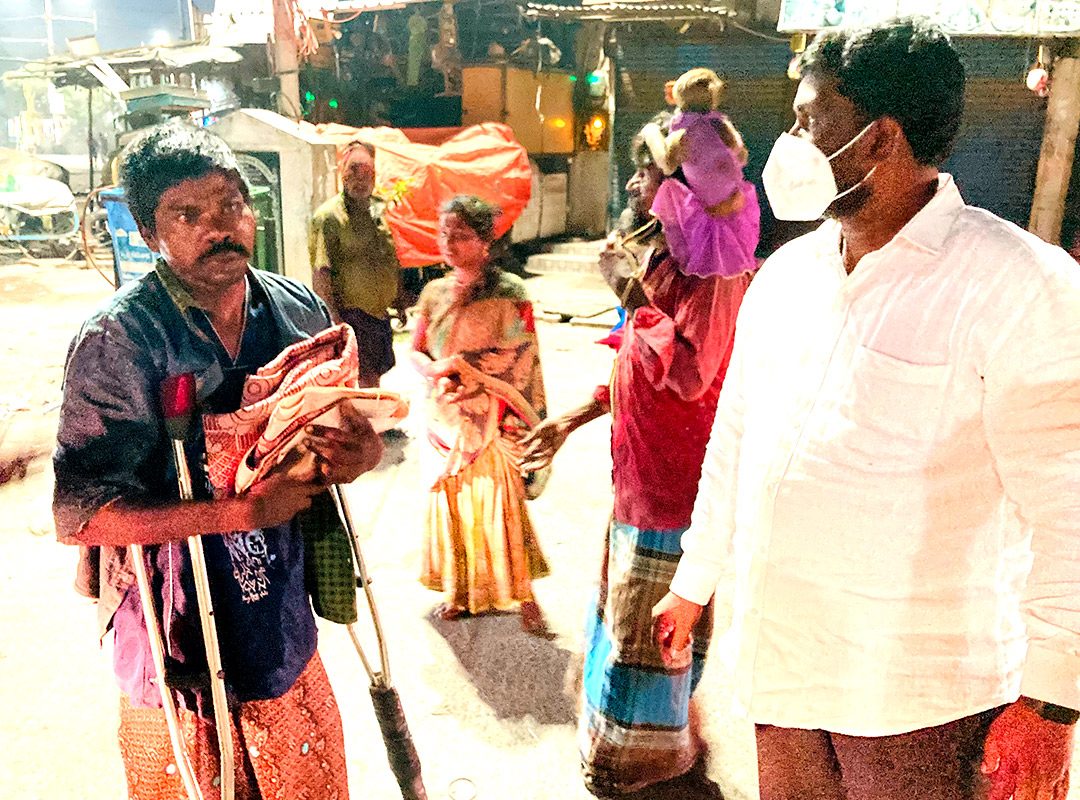 Food and Blanket Distribution for Homeless enfc india 03